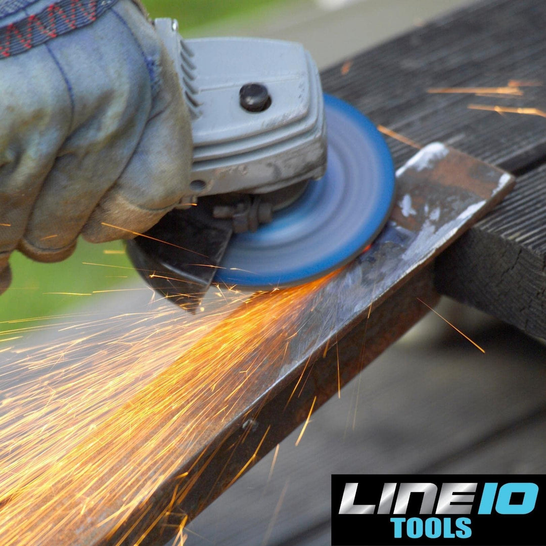 Paquete de 4 discos peladores de carburo de silicona negro de 4-1/2" con ejes roscados de 5/8-11 para amoladoras angulares